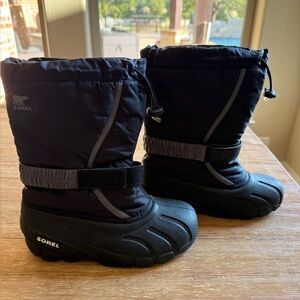 Sorel Black Youth Snow Boots